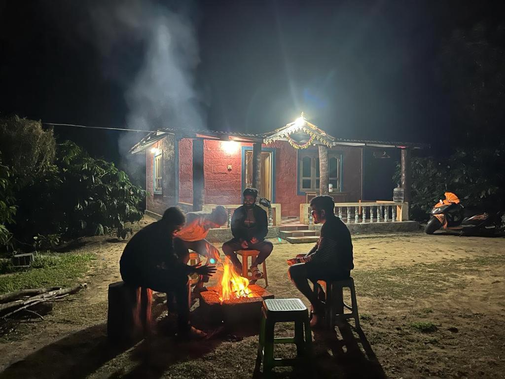 Preetham Homestay Kushālnagar Zewnętrze zdjęcie